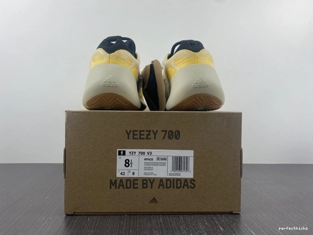 V3 700 Mono Safflower HP5425 Adidas Yeezy 0808